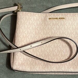 Michael Kors Light Pink Crossbody Bag